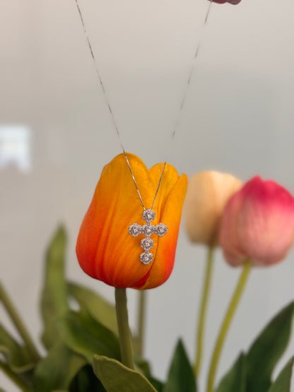 Collana Cross Camelia